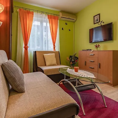 1 Bedroom Front In 아파트